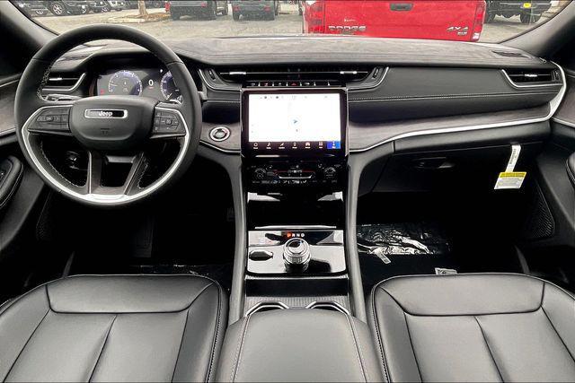 new 2025 Jeep Grand Cherokee L car, priced at $54,835