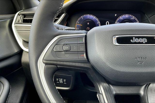 new 2025 Jeep Grand Cherokee car, priced at $49,170