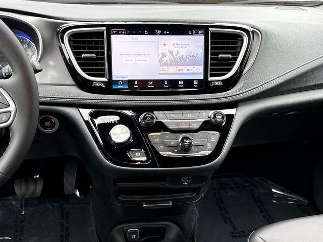 new 2026 Chrysler Pacifica car, priced at $47,455