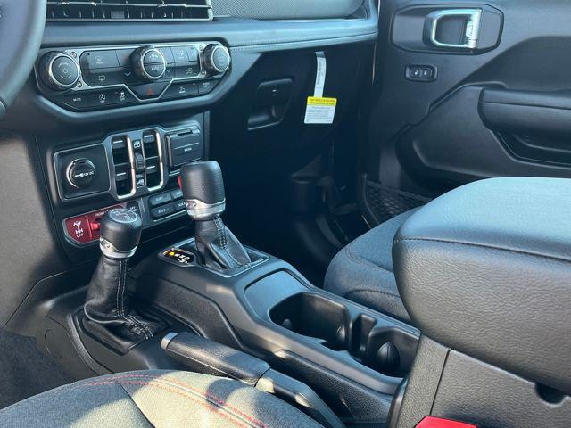 new 2025 Jeep Wrangler car, priced at $61,005