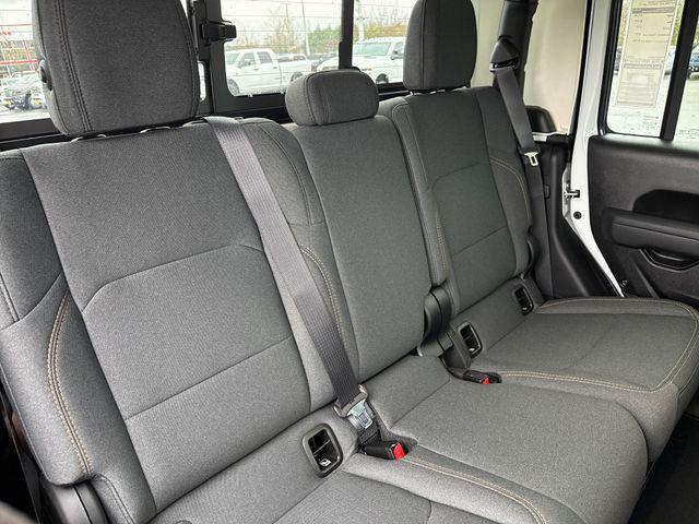 new 2026 Jeep Gladiator car, priced at $47,380