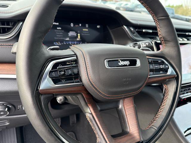 new 2025 Jeep Grand Cherokee L car