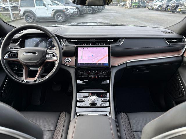 new 2025 Jeep Grand Cherokee L car