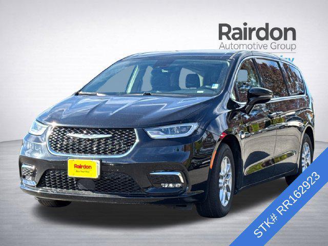 used 2024 Chrysler Pacifica car, priced at $19,690
