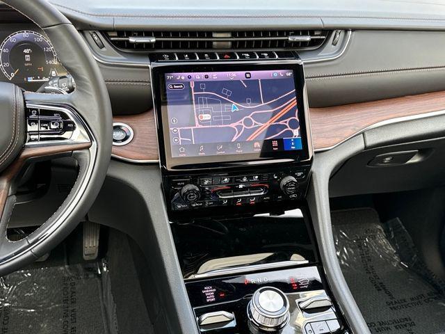 new 2025 Jeep Grand Cherokee L car, priced at $65,080