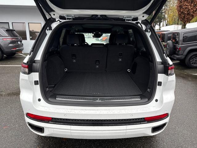 new 2025 Jeep Grand Cherokee car