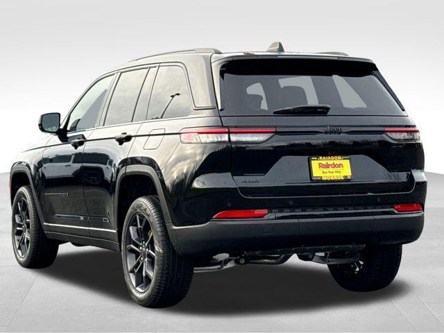 new 2025 Jeep Grand Cherokee car
