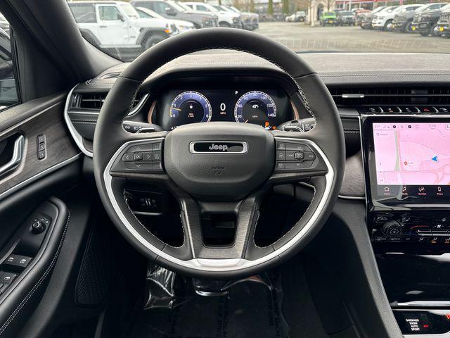 new 2025 Jeep Grand Cherokee car