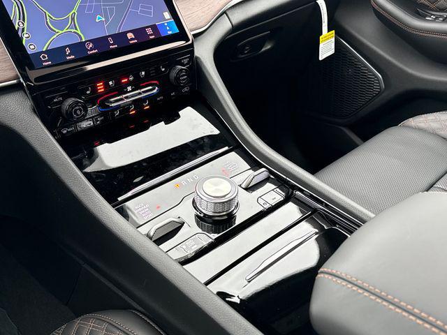 new 2025 Jeep Grand Cherokee car, priced at $63,080