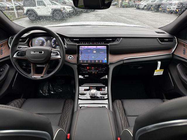 new 2025 Jeep Grand Cherokee car, priced at $63,080