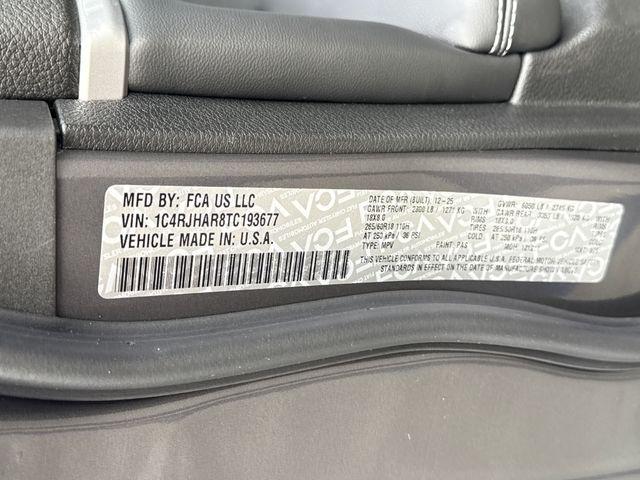 new 2026 Jeep Grand Cherokee car, priced at $48,750