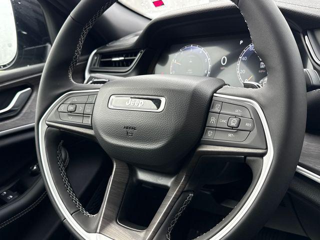 new 2026 Jeep Grand Cherokee car, priced at $48,750