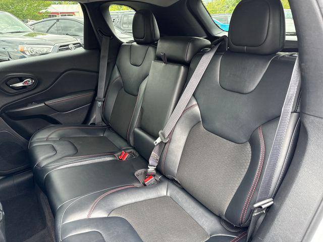 used 2022 Jeep Cherokee car, priced at $20,190