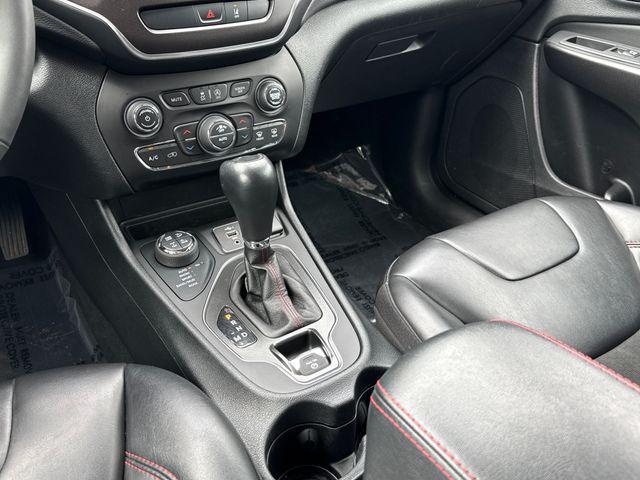 used 2022 Jeep Cherokee car, priced at $20,190
