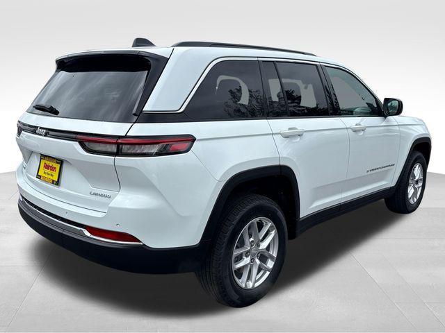 new 2026 Jeep Grand Cherokee car, priced at $45,105