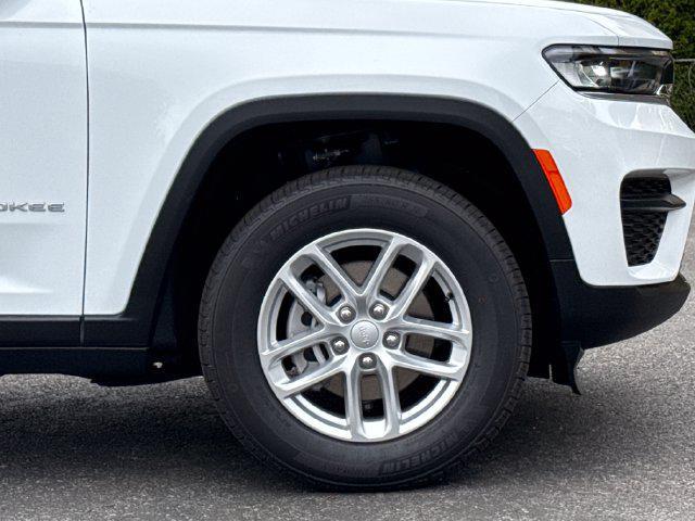 new 2026 Jeep Grand Cherokee car, priced at $45,105