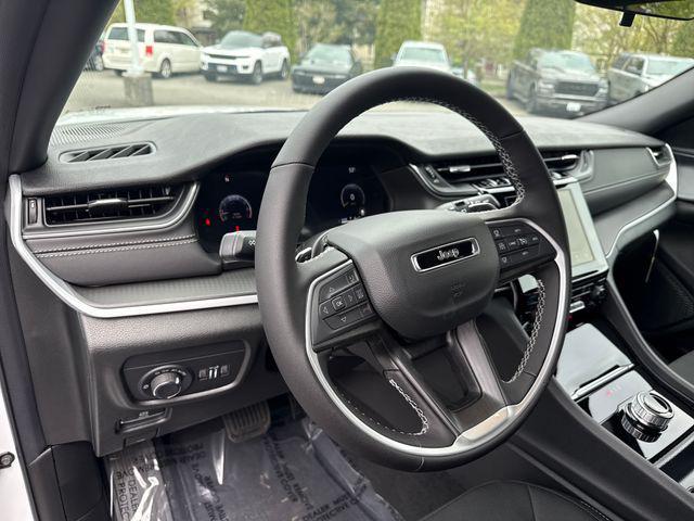 new 2026 Jeep Grand Cherokee car, priced at $45,105
