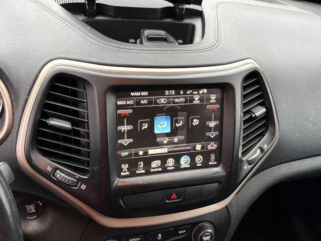 used 2015 Jeep Cherokee car, priced at $9,490