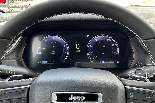 new 2025 Jeep Grand Cherokee car, priced at $52,735