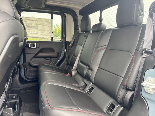 new 2026 Jeep Gladiator car, priced at $65,220