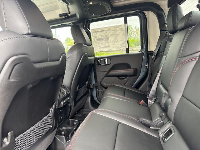 new 2026 Jeep Gladiator car, priced at $65,220