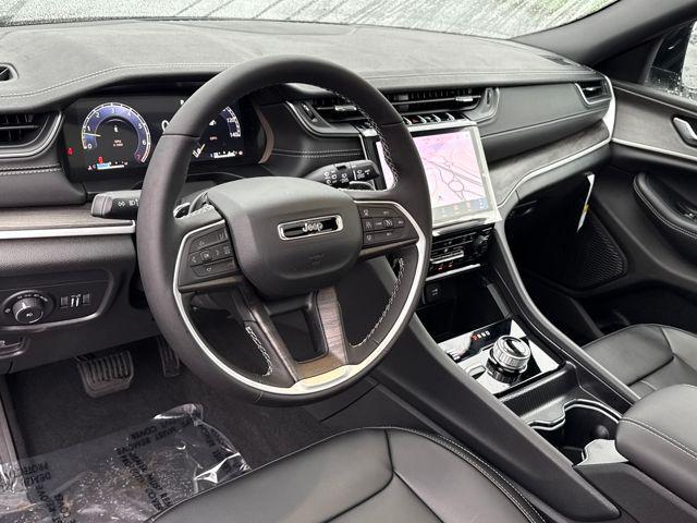 new 2025 Jeep Grand Cherokee L car, priced at $54,835
