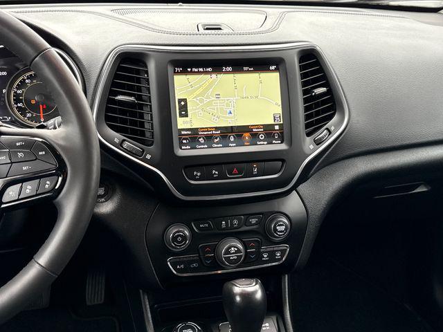 used 2023 Jeep Cherokee car, priced at $21,990