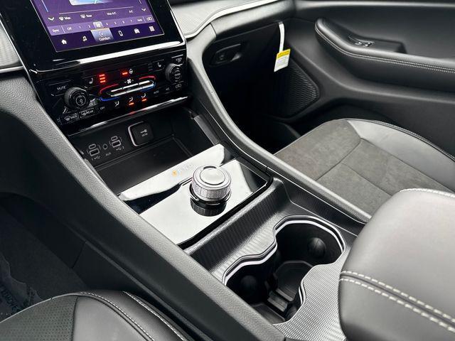 new 2025 Jeep Grand Cherokee L car, priced at $50,375