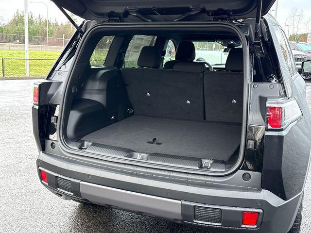 new 2026 Jeep Cherokee car, priced at $40,590