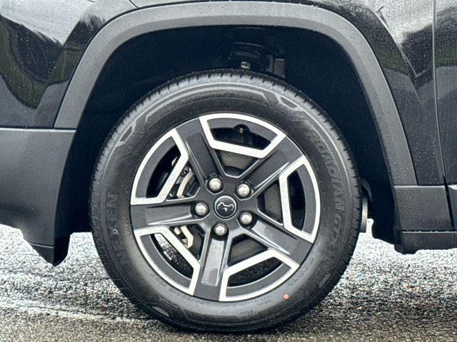 new 2026 Jeep Cherokee car, priced at $40,590