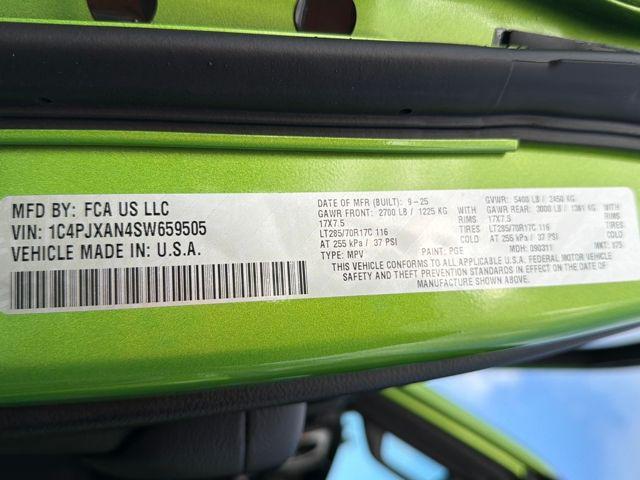 new 2025 Jeep Wrangler car, priced at $48,475