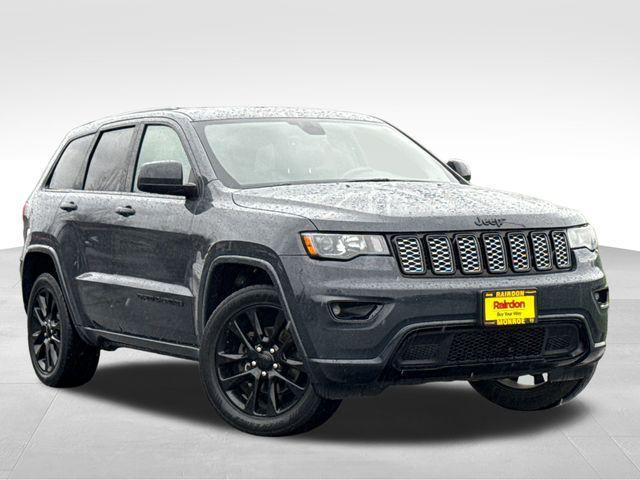 used 2018 Jeep Grand Cherokee car, priced at $17,990