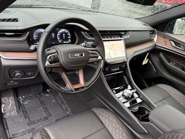 new 2025 Jeep Grand Cherokee L car, priced at $65,675