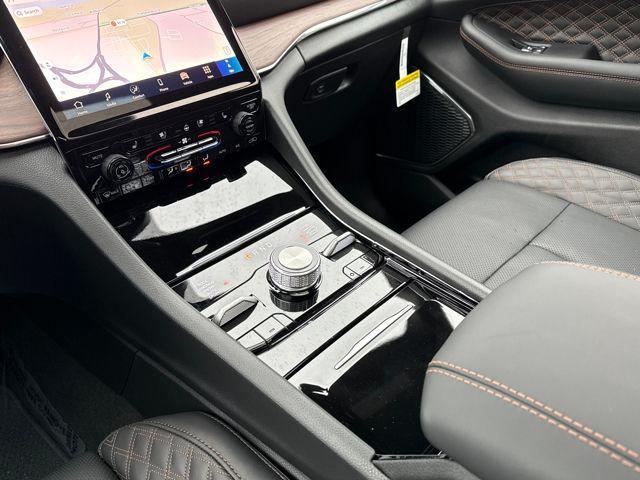 new 2025 Jeep Grand Cherokee L car, priced at $65,675