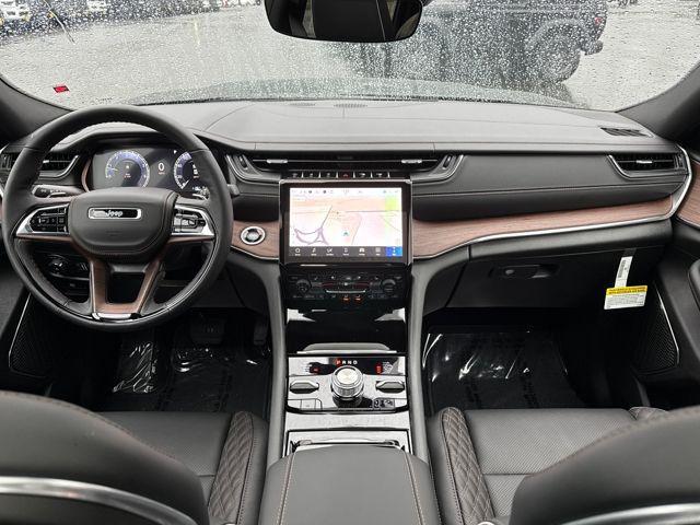 new 2025 Jeep Grand Cherokee L car, priced at $65,675