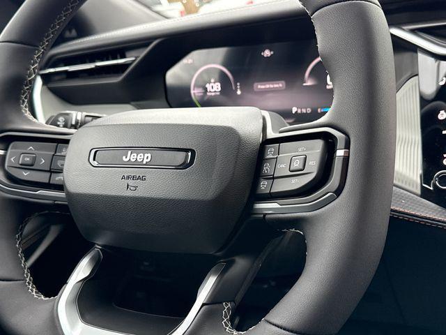 new 2026 Jeep Cherokee car, priced at $42,590