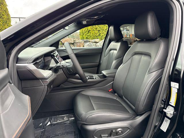 new 2026 Jeep Cherokee car, priced at $42,590