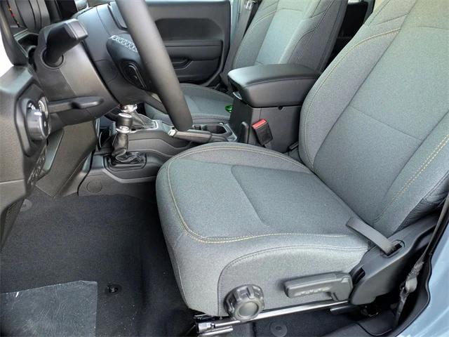 new 2025 Jeep Wrangler car, priced at $42,456