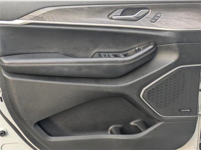 used 2021 Jeep Grand Cherokee L car, priced at $25,964