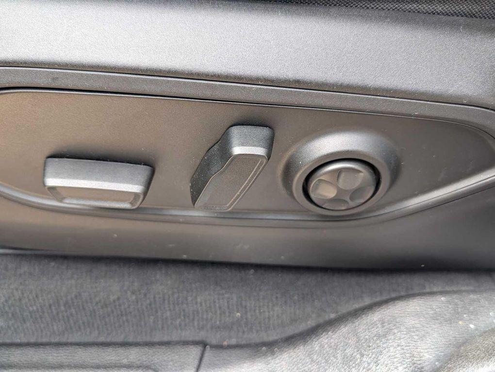used 2022 Jeep Grand Cherokee L car, priced at $31,963