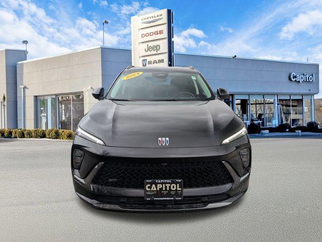 used 2024 Buick Envision car, priced at $25,376