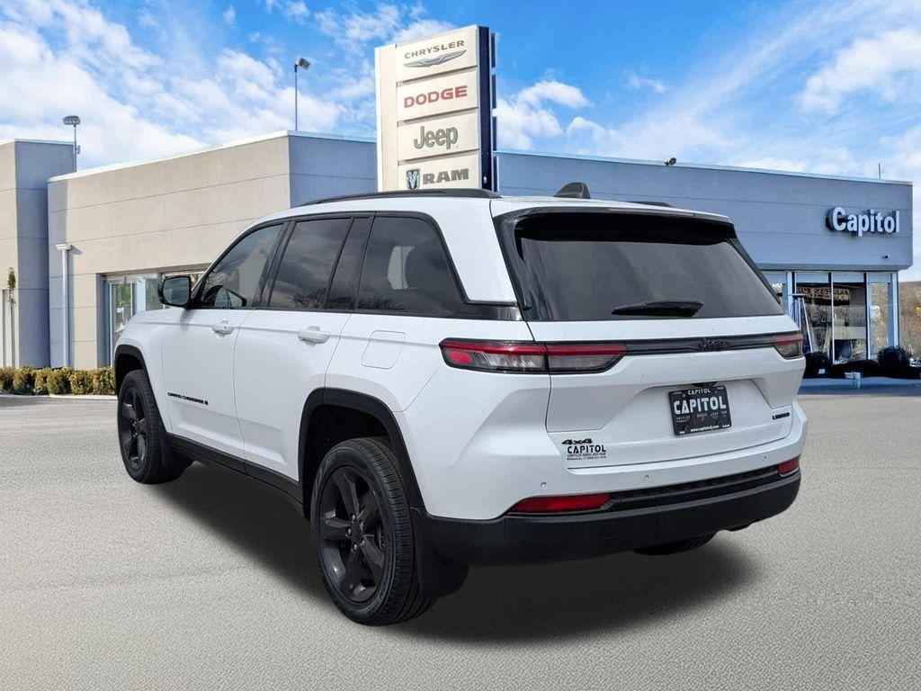 used 2023 Jeep Grand Cherokee car, priced at $30,978
