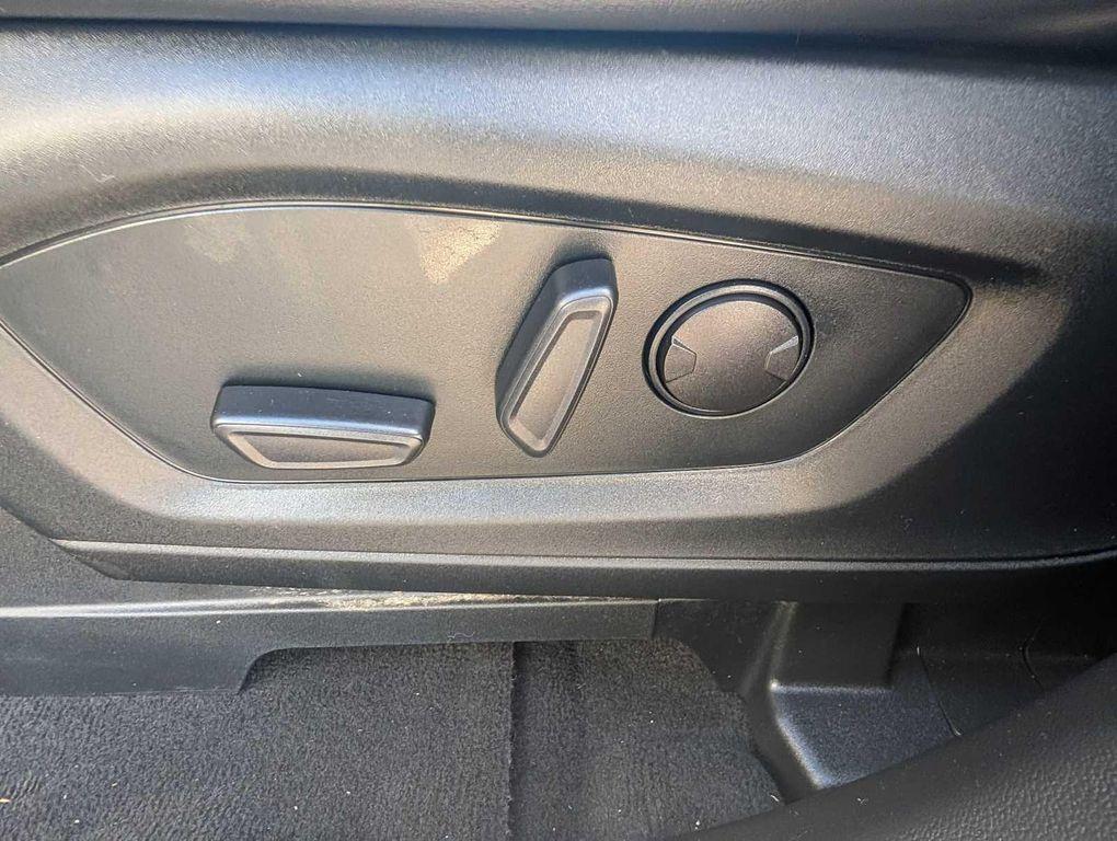 used 2022 Ford Explorer car, priced at $31,999