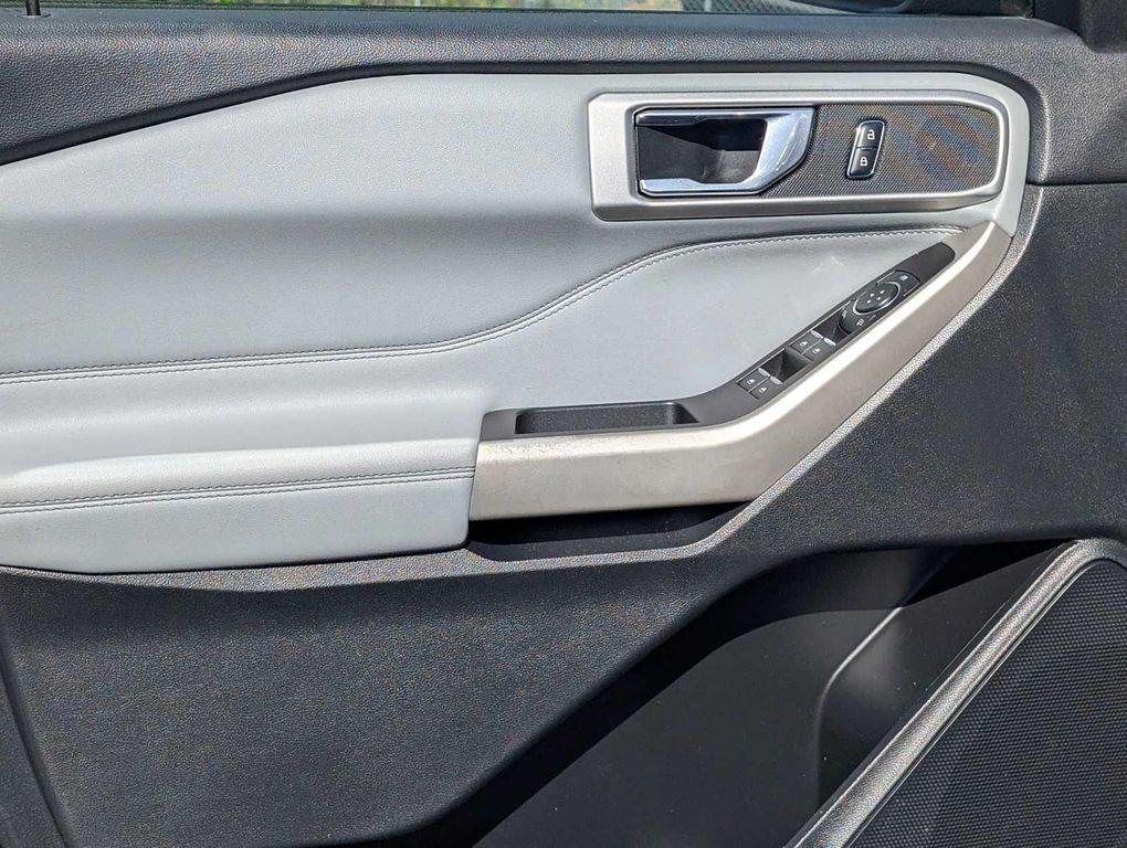 used 2022 Ford Explorer car, priced at $31,999