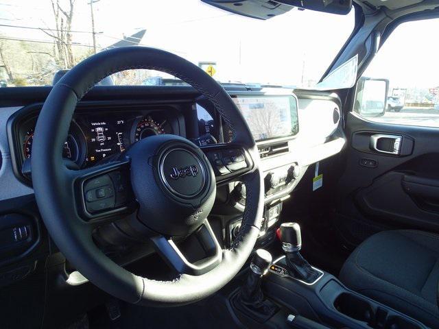 new 2026 Jeep Wrangler car, priced at $47,672