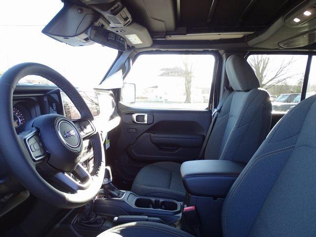 new 2026 Jeep Wrangler car, priced at $47,672