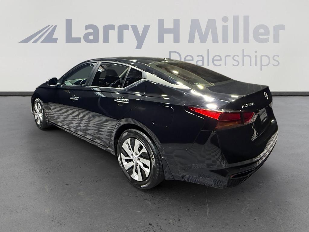 used 2025 Nissan Altima car, priced at $19,657