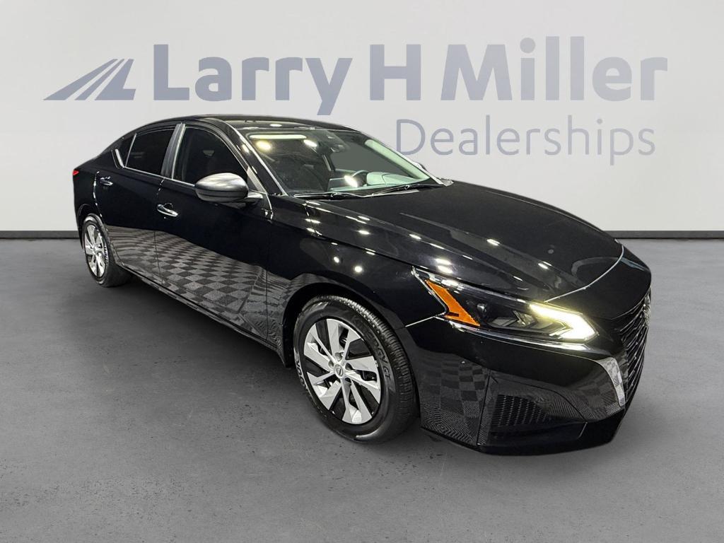 used 2025 Nissan Altima car, priced at $19,657