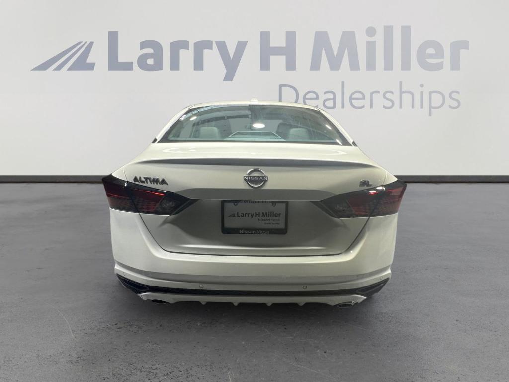 new 2025 Nissan Altima car, priced at $30,522