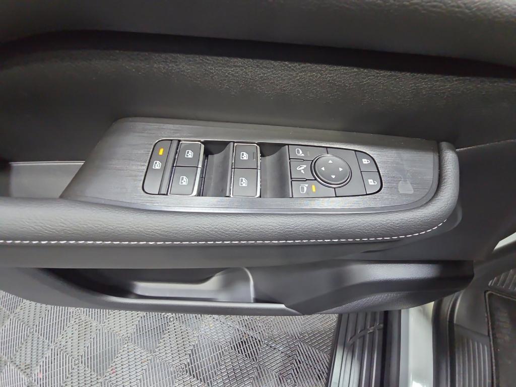 new 2025 Nissan Armada car, priced at $69,272